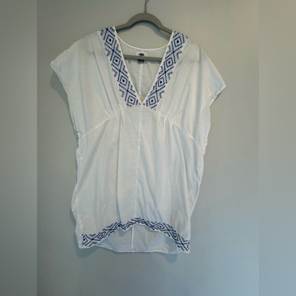 Old Navy Embroidered Kimono Sleeve Swim Coverup with Blue Accents